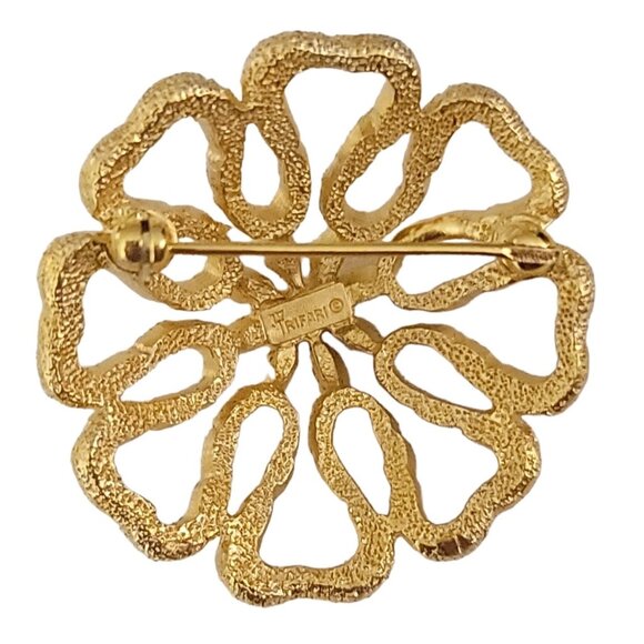 Trifari Crown Over T Gold Tone Open Textured Modernist Flower Brooch, Signed - Picture 3 of 6